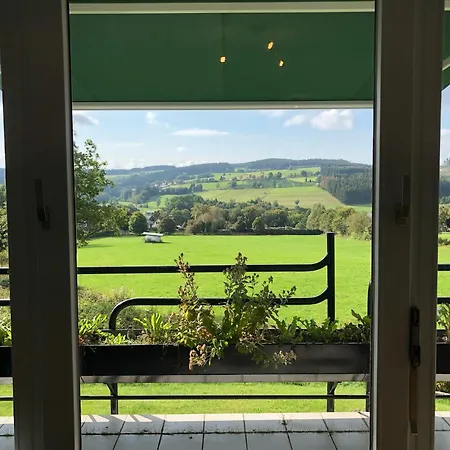 Hillside Gemuetliches Mit Aussicht! - Balkon *
