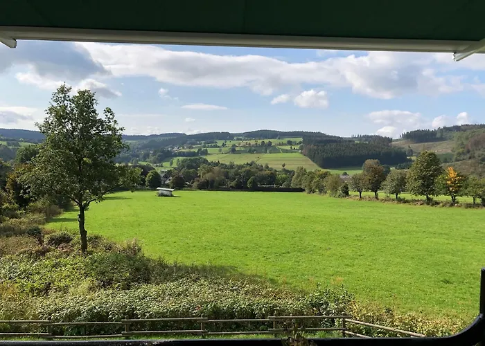 Hillside Gemuetliches Mit Aussicht! - Balkon アパート ヴィンターベルク